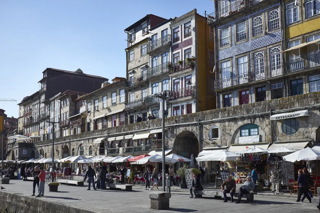 Portugal — documentary and travel photograph in Portugal, frame 8 of 46.